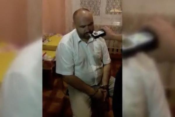 На Закарпатье пьяный глава РГА на "евробляхах" сбил двух женщин: одна из пострадавших умерла На Закарпатье пьяный глава РГА на "евробляхах" сбил двух женщин: одна из пострадавших умерла