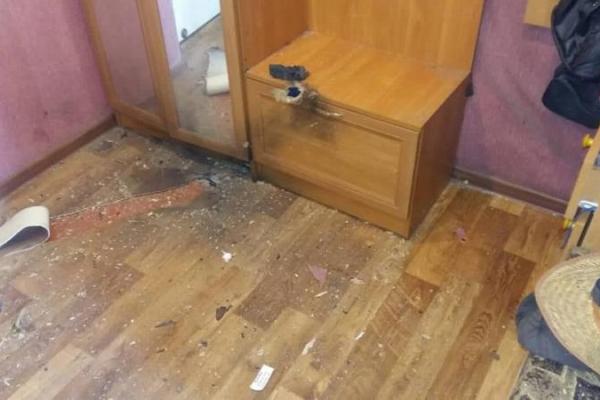 Освобожденное Золотое-4 подверглось обстрелу, есть разрушения Освобожденное Золотое-4 подверглось обстрелу, есть разрушения